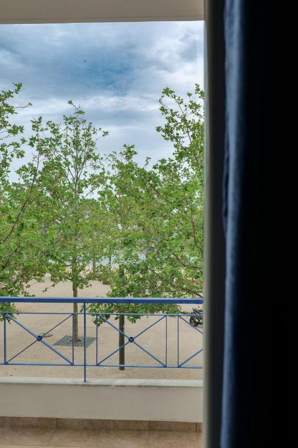 Mema Rooms Himare Ngoại thất bức ảnh