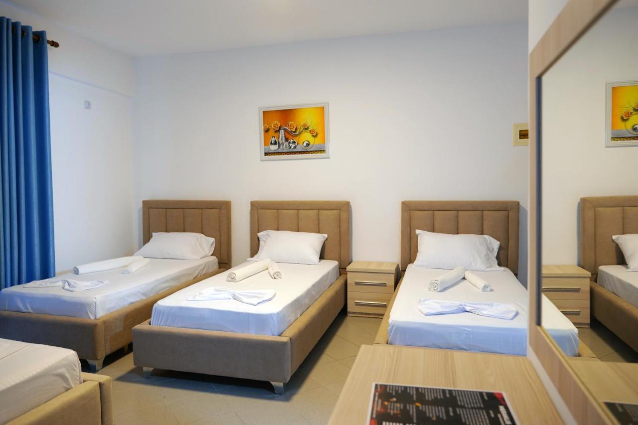 Mema Rooms Himare Ngoại thất bức ảnh